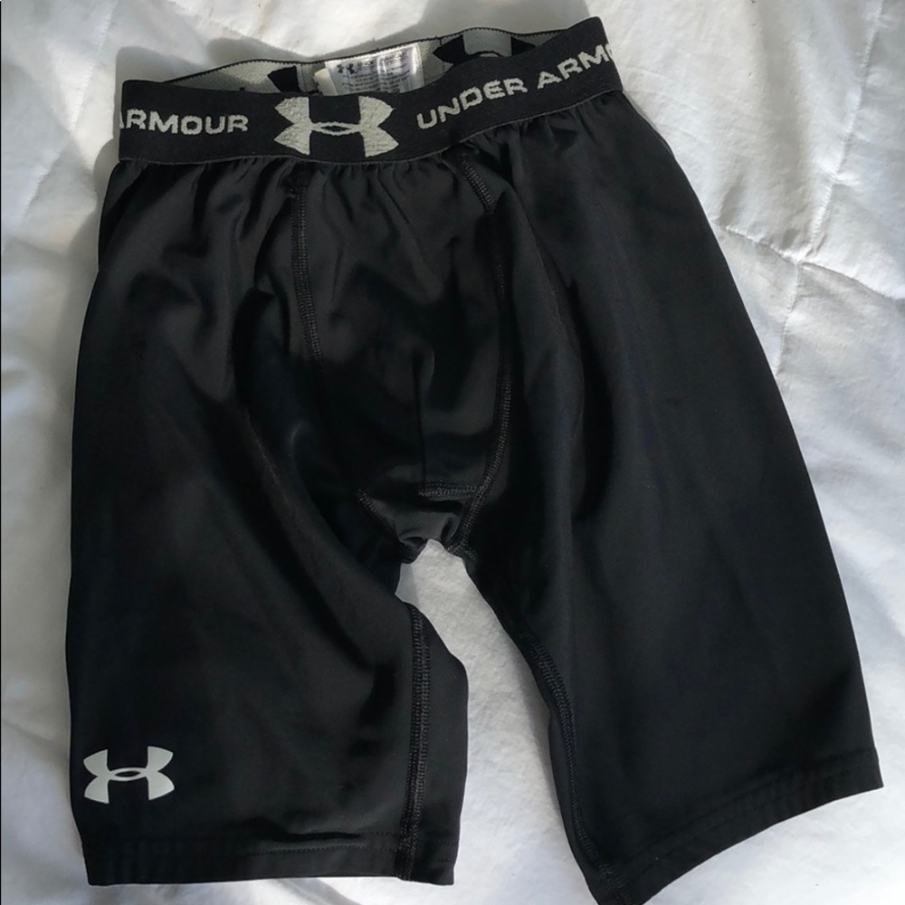 Compression shorts